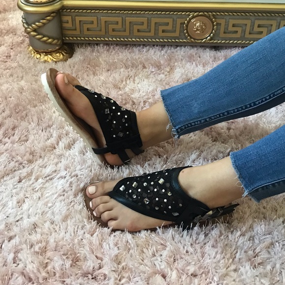 Urban lace and sequin thong sandals✨ - Picture 5 of 6